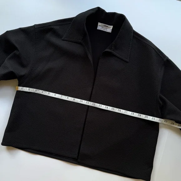 Vintage Zoran Textured Black Cotton Minimalist Boxy Open Blazer Jacket O/ S M L
